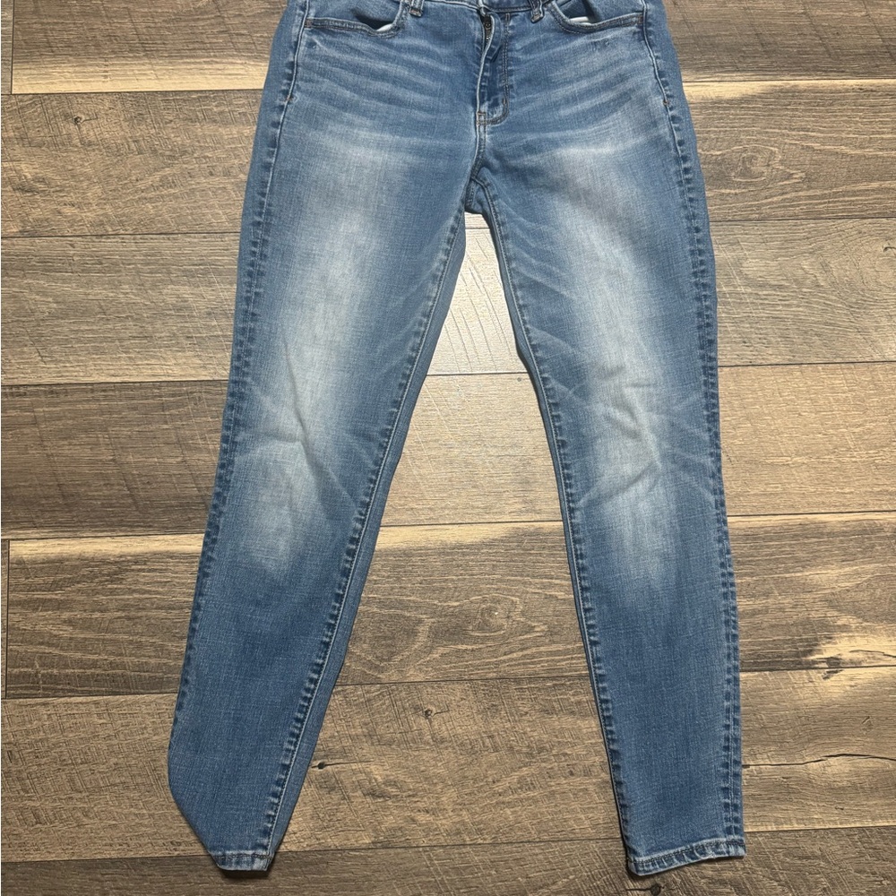 American Eagle Outfitters Medium Blue Skinny Jeans